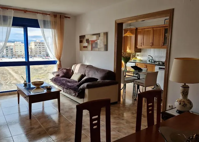 Appartement Vue Mer Pres De La Plage Et Centre Ville